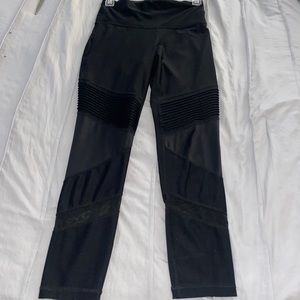 Textured Workout Leggings